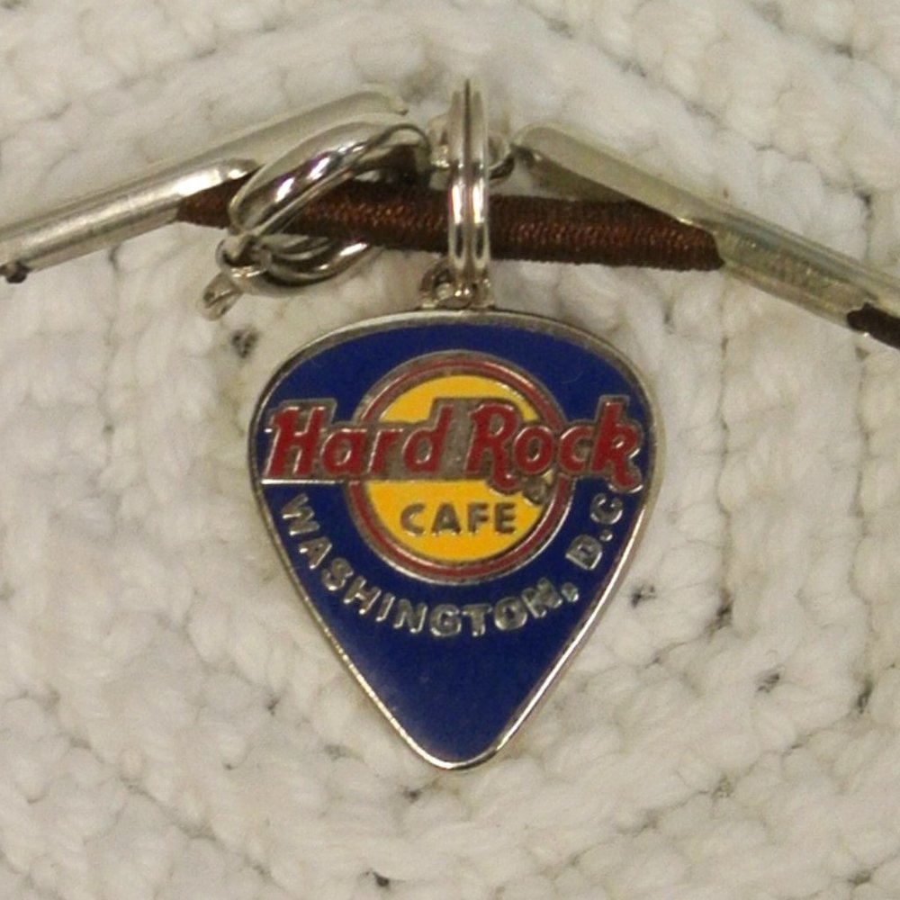 NWOT Hard Rock Cafe Washington D.C. Heart Charm
